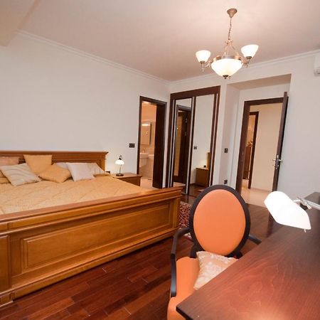 St.George Apartments Petrovac Dış mekan fotoğraf