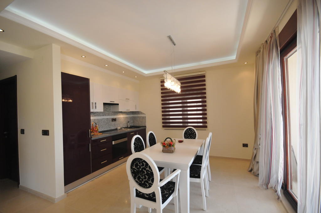 St.George Apartments Petrovac Dış mekan fotoğraf